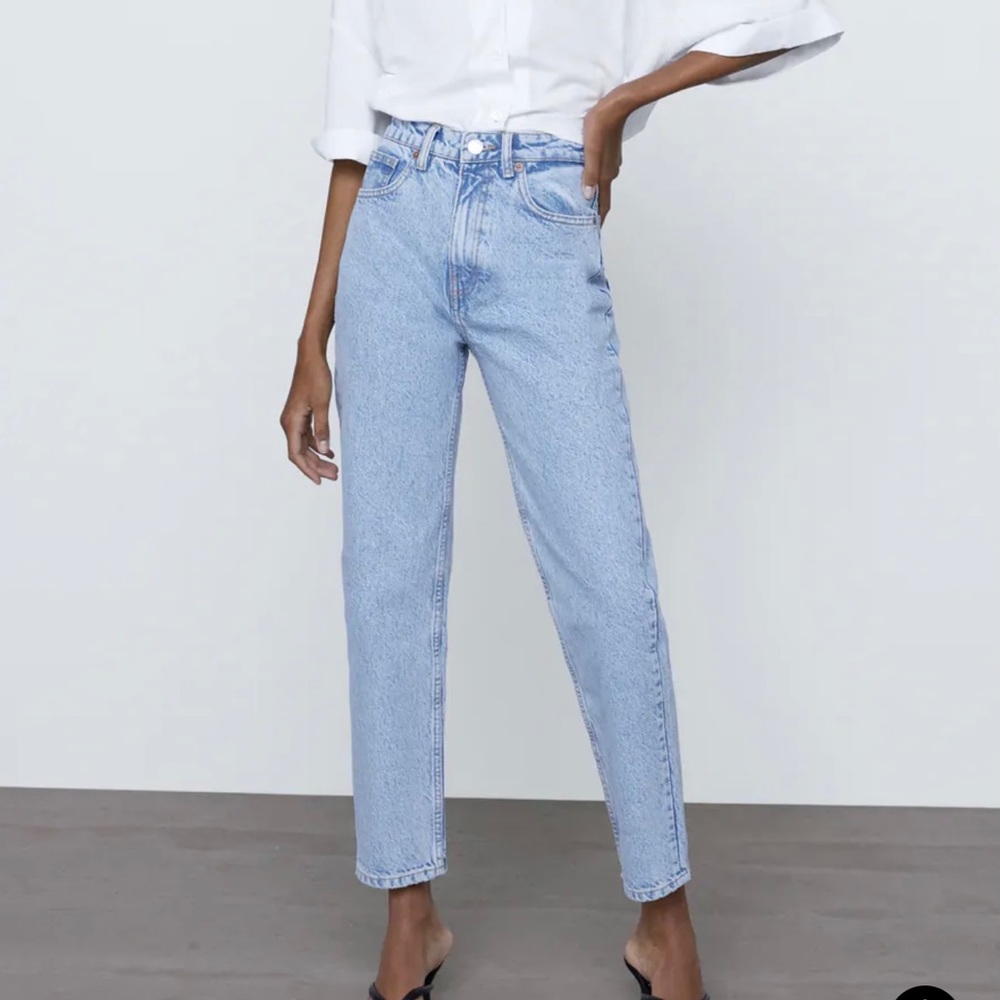 Mom fit Zara Jeans